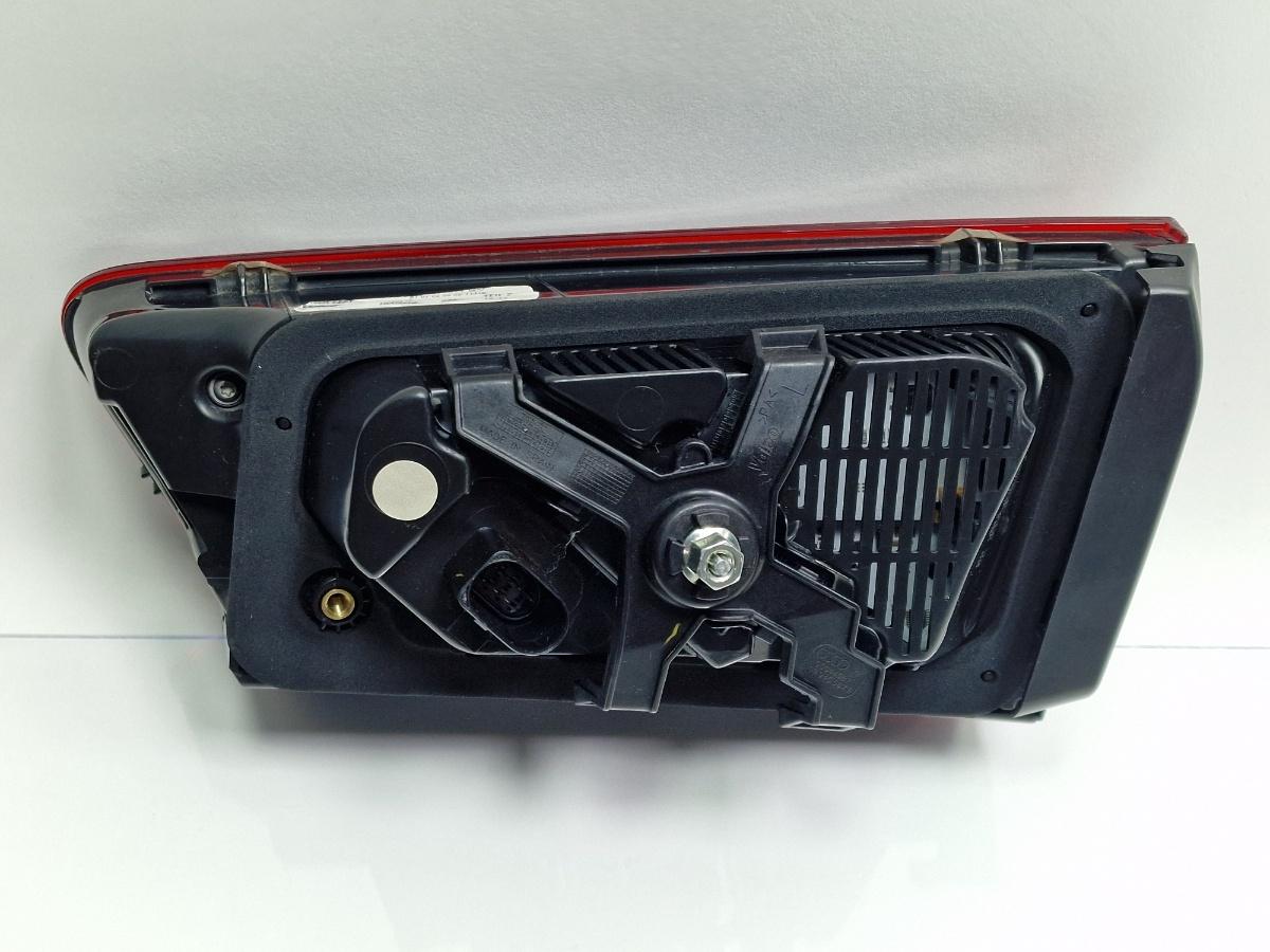 Stop de pe haion AUDI A6 IV Avant 4G5, C7, 4GD 2011 - 2018 2.0 TDI CSUD, DDCB Valeo 4G9945093F