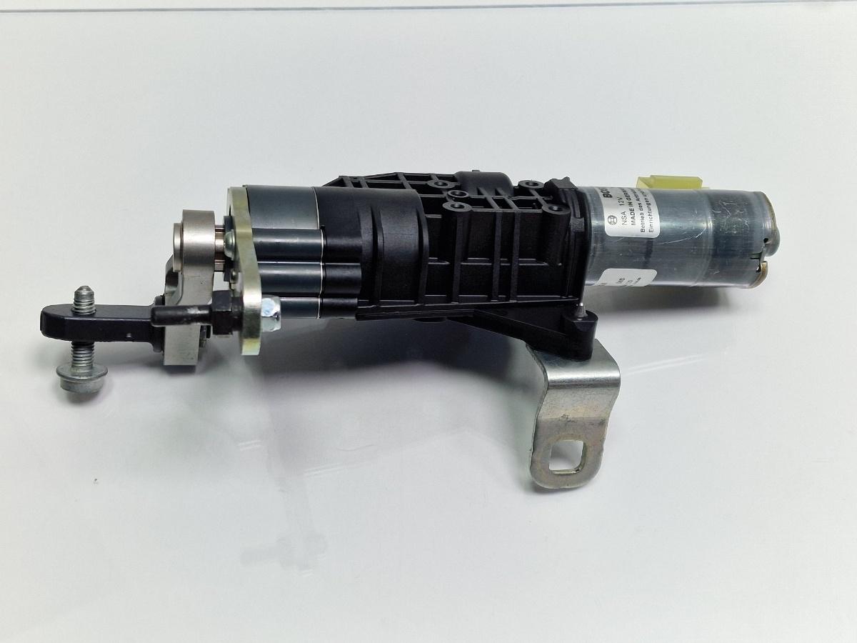 Motoras electric haion dreapta AUDI A6 IV Avant 4G5, C7, 4GD 2011 - 2018 2.0 TDI CSUD, DDCB BOSCH 1397221037 4G9827852E