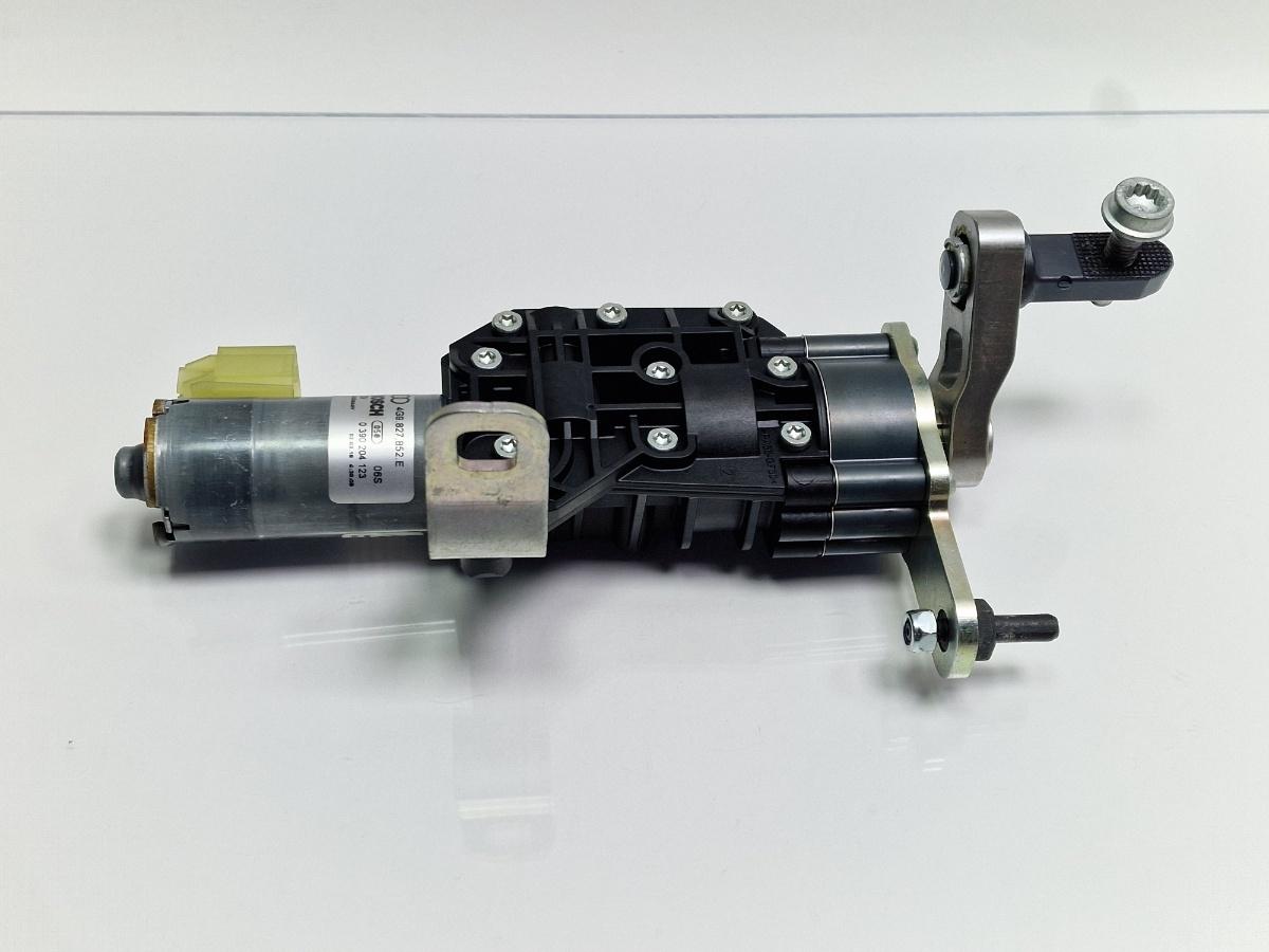 Motoras electric haion dreapta AUDI A6 IV Avant 4G5, C7, 4GD 2011 - 2018 2.0 TDI CSUD, DDCB BOSCH 1397221037 4G9827852E