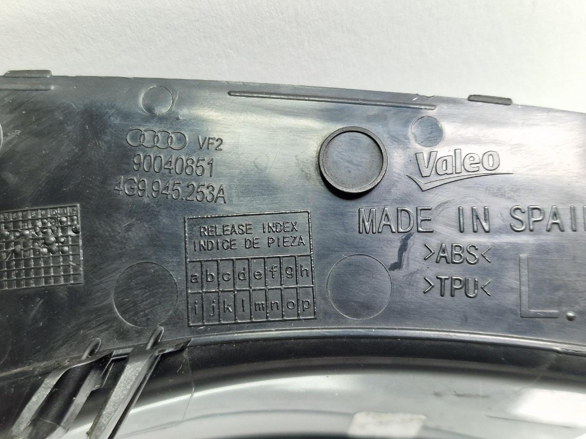 Ornament stop stanga spate AUDI A6 IV Avant 4G5, C7, 4GD 2011 - 2018 2.0 TDI CSUD, DDCB 4G9945253A