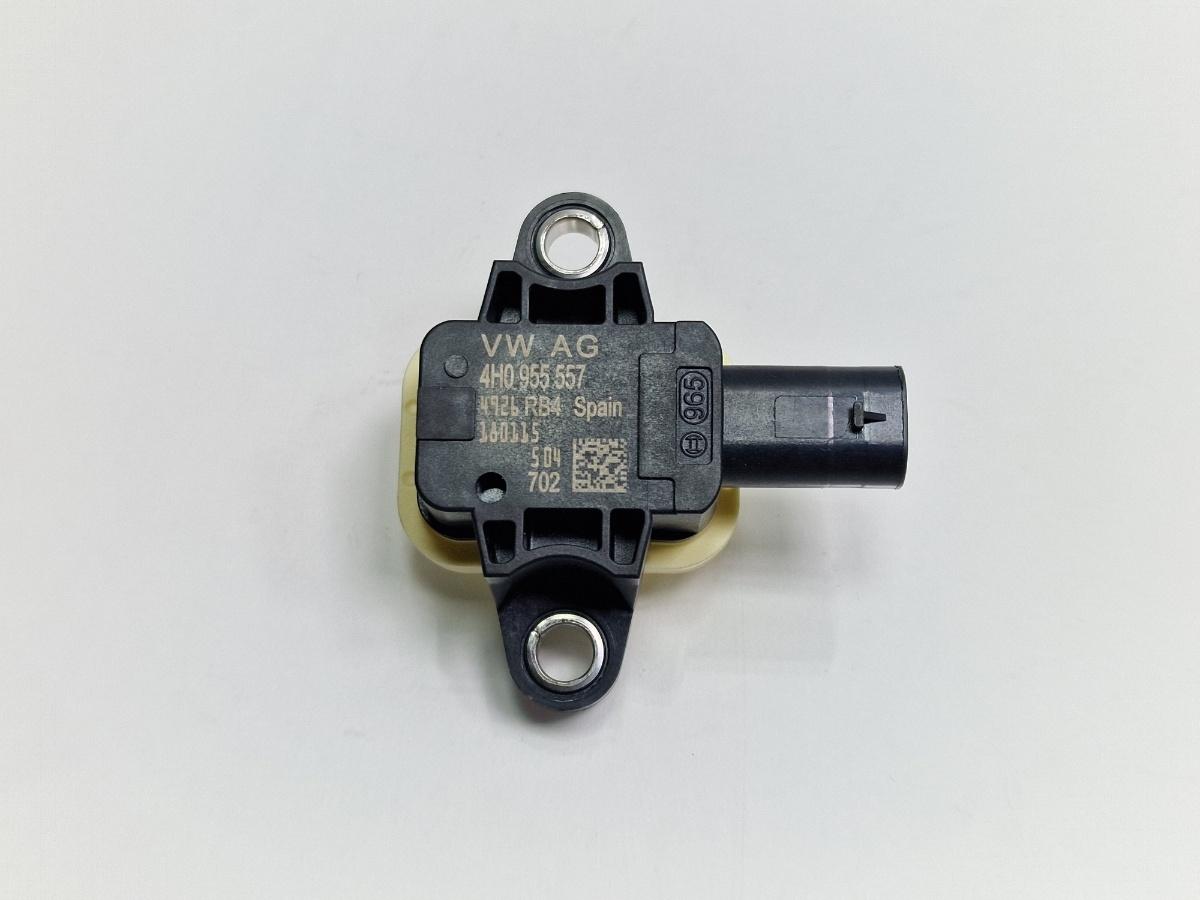 Senzor impact AUDI A6 IV Avant 4G5, C7, 4GD 2011 - 2018 2.0 TDI CSUD, DDCB 4H0955557