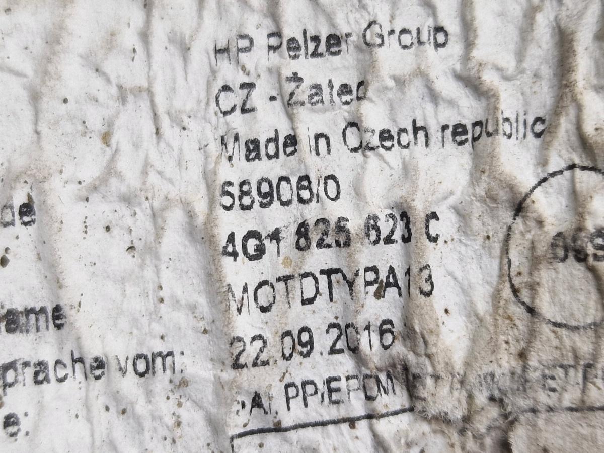 Scut termic sub caroserie perete despatitor stanga AUDI A6 IV Avant 4G5, C7, 4GD 2011 - 2018 2.0 TDI CSUD, DDCB 4G1825623A