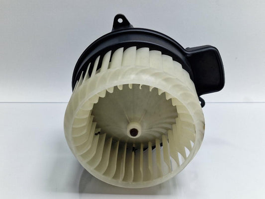Ventilator aeroterma AUDI A6 IV Avant 4G5, C7, 4GD 2011 - 2018 2.0 TDI CSUD, DDCB Denso 4H1820021C