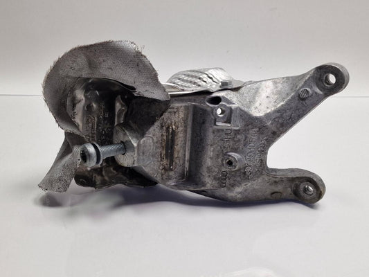 Suport motor dreapta AUDI A6 IV Avant 4G5, C7, 4GD 2011 - 2018 2.0 TDI CSUD, DDCB 4G0199308AA