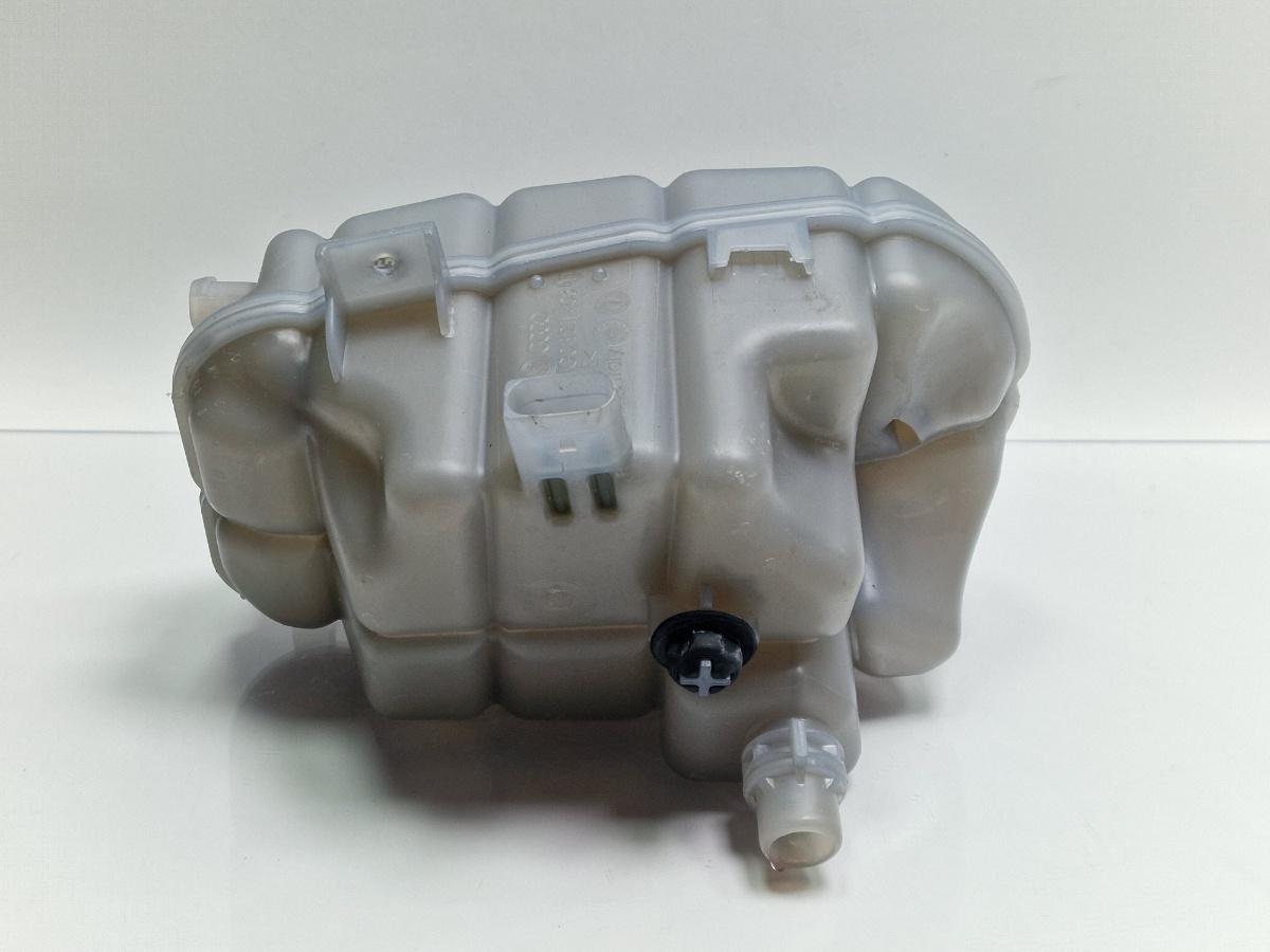 Vas expansiune lichid de racire AUDI A6 IV Avant 4G5, C7, 4GD 2011 - 2018 2.0 TDI CSUD, DDCB 4G0121403AE