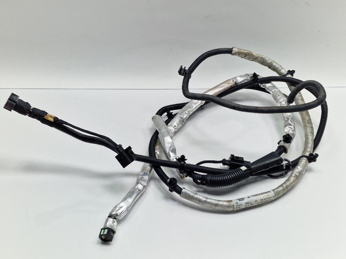 Conducta alimentare AdBlue AUDI A6 IV Avant 4G5, C7, 4GD 2011 - 2018 2.0 TDI CSUD, DDCB 4G0131984AH