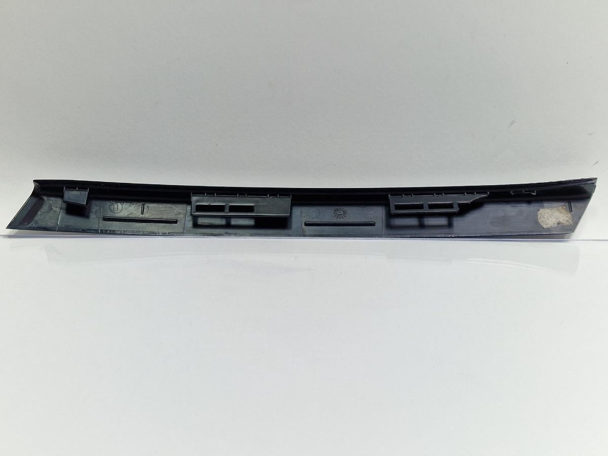 Ornament exterior stalp C dreapta spate AUDI A6 IV Avant 4G5, C7, 4GD 2011 - 2018 2.0 TDI CSUD, DDCB 4G9853378R