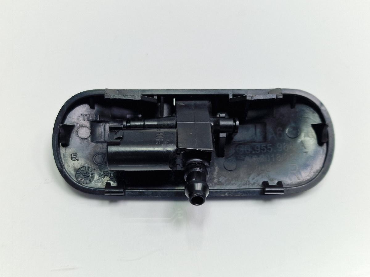Duza spalator parbriz dreapta AUDI A6 IV Avant 4G5, C7, 4GD 2011 - 2018 2.0 TDI CSUD, DDCB 4G0955988A
