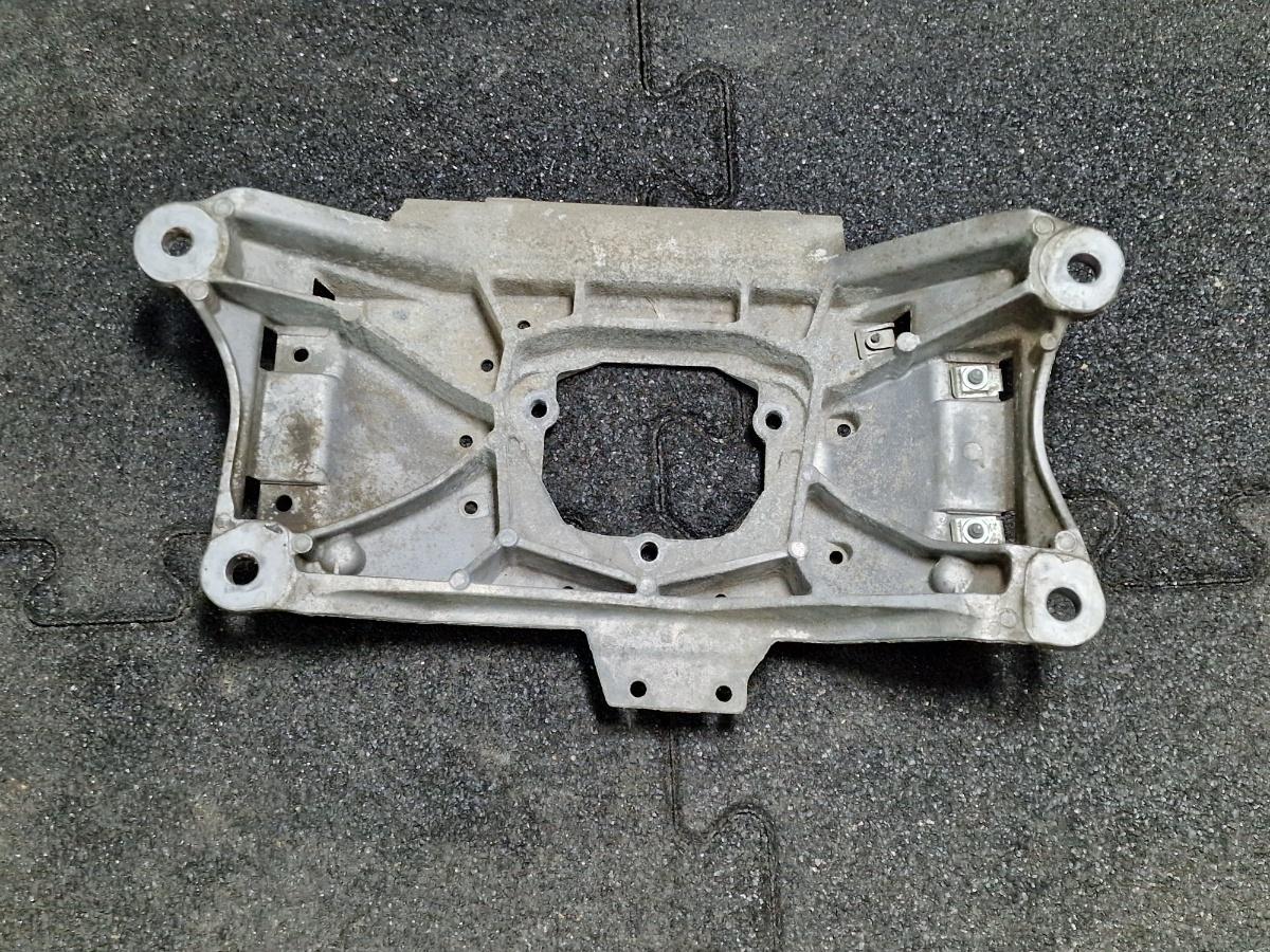 Suport cutie de viteze AUDI A6 IV Avant 4G5, C7, 4GD 2011 - 2018 2.0 TDI CSUD, DDCB 8K0399263BH