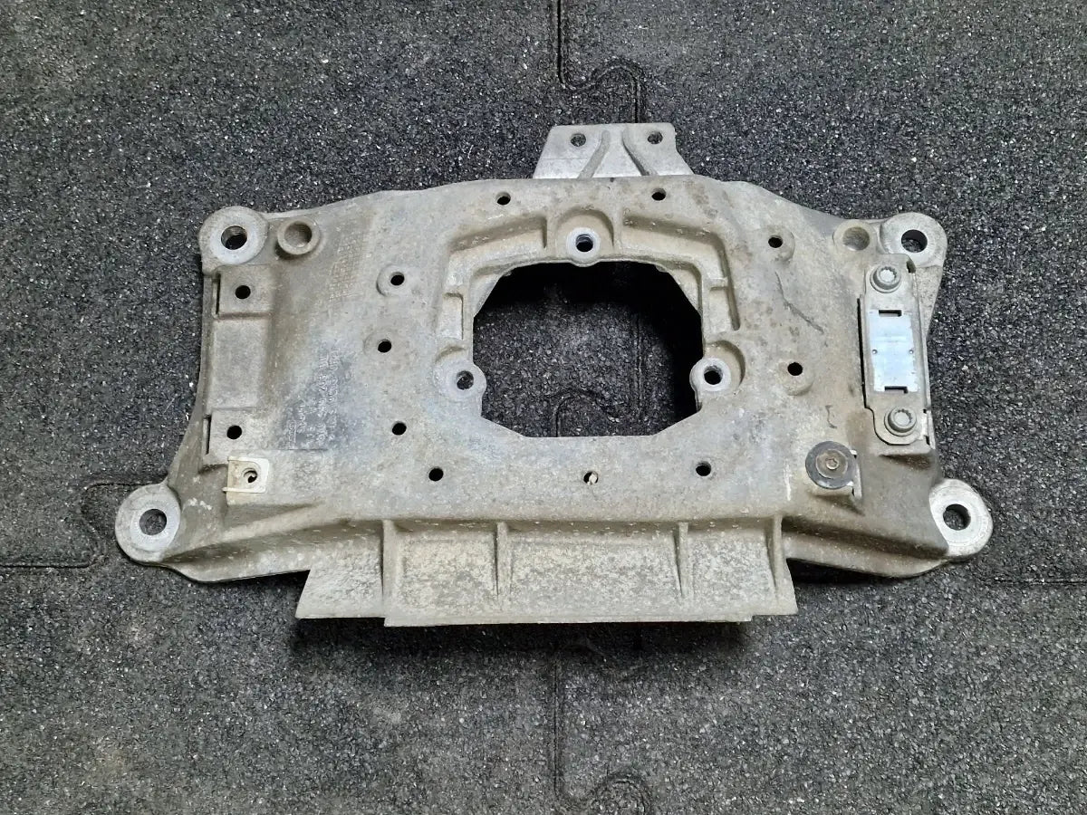 Suport cutie de viteze AUDI A6 IV Avant 4G5, C7, 4GD 2011 - 2018 2.0 TDI CSUD, DDCB 8K0399263BH
