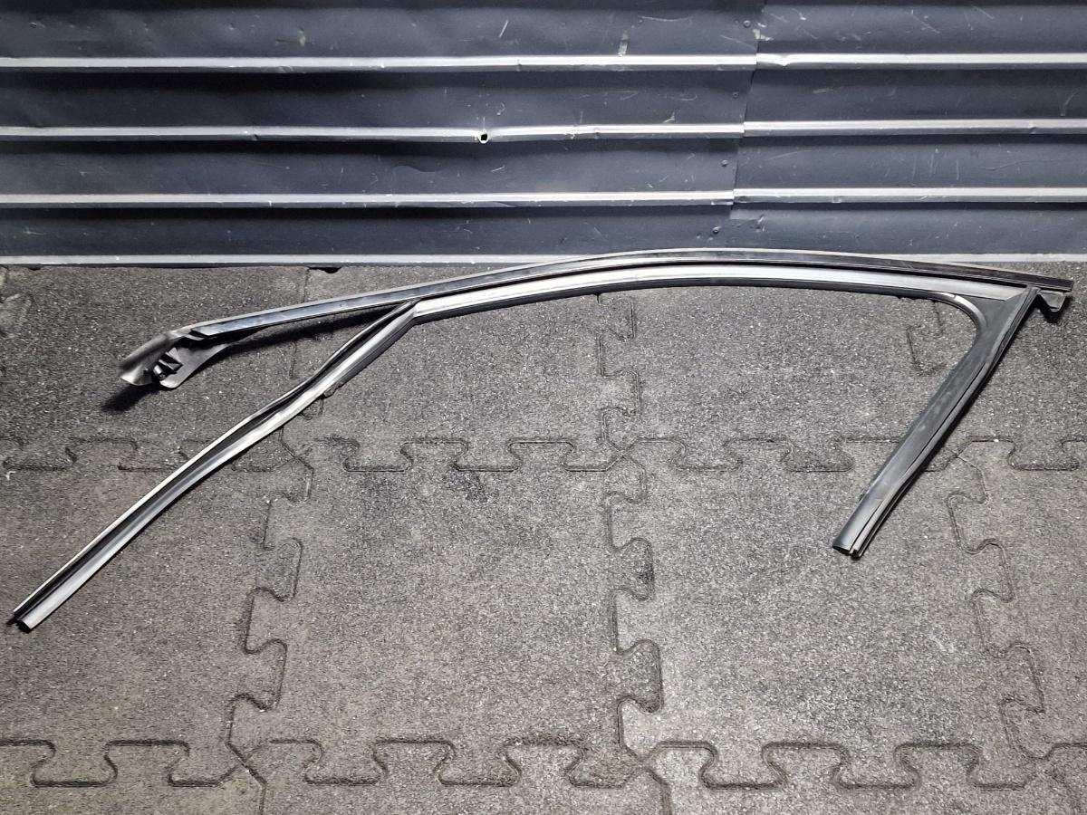 Cheder geam usa stanga fata AUDI A6 IV Avant 4G5, C7, 4GD 2011 - 2018 2.0 TDI CSUD, DDCB 4G0837431