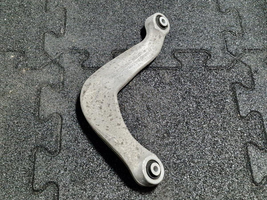 Brat de suspensie dreapta spate AUDI A6 IV Avant 4G5, C7, 4GD 2011 - 2018 2.0 TDI CSUD, DDCB 8K0505324H