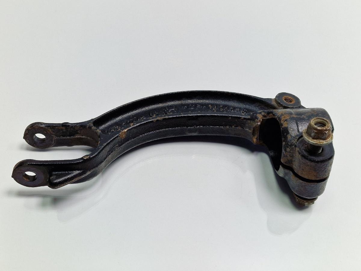 Suport amortizor stanga fata AUDI A6 IV Avant 4G5, C7, 4GD 2011 - 2018 2.0 TDI CSUD, DDCB 8K0413037L