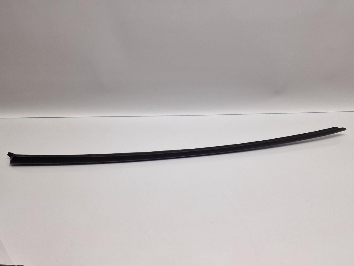 Cheder parbriz dreapta AUDI A6 IV Avant 4G5, C7, 4GD 2011 - 2018 2.0 TDI CSUD, DDCB 4G0854328B