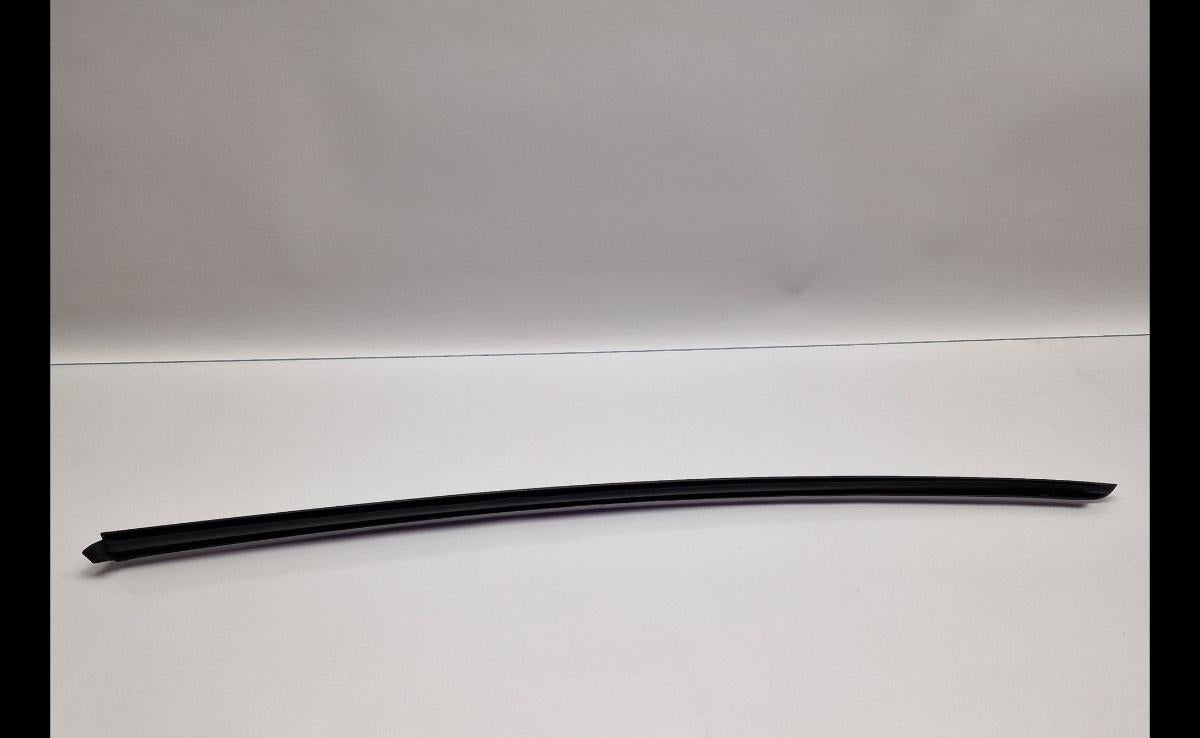 Cheder parbriz dreapta AUDI A6 IV Avant 4G5, C7, 4GD 2011 - 2018 2.0 TDI CSUD, DDCB 4G0854328B