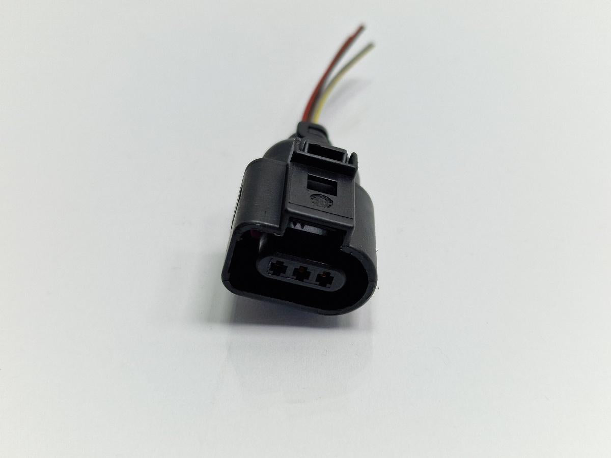 Mufa conector 3 pini AUDI A6 IV Avant 4G5, C7, 4GD 2011 - 2018 2.0 TDI CSUD, DDCB 1J0973703