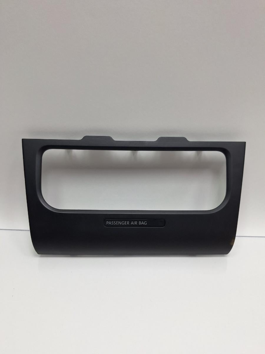 Ornamente sistem de climatizare VOLKSWAGEN GOLF VI 5K1 2008 - 2013 2.0 TDI CBDC, CLCA 5K0858069P