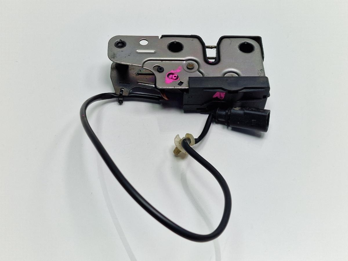 Broasca capota motor VOLKSWAGEN PASSAT Variant 3C5 2005 - 2011 1.9 TDI BKC, BLS, BXE 3C1823509D