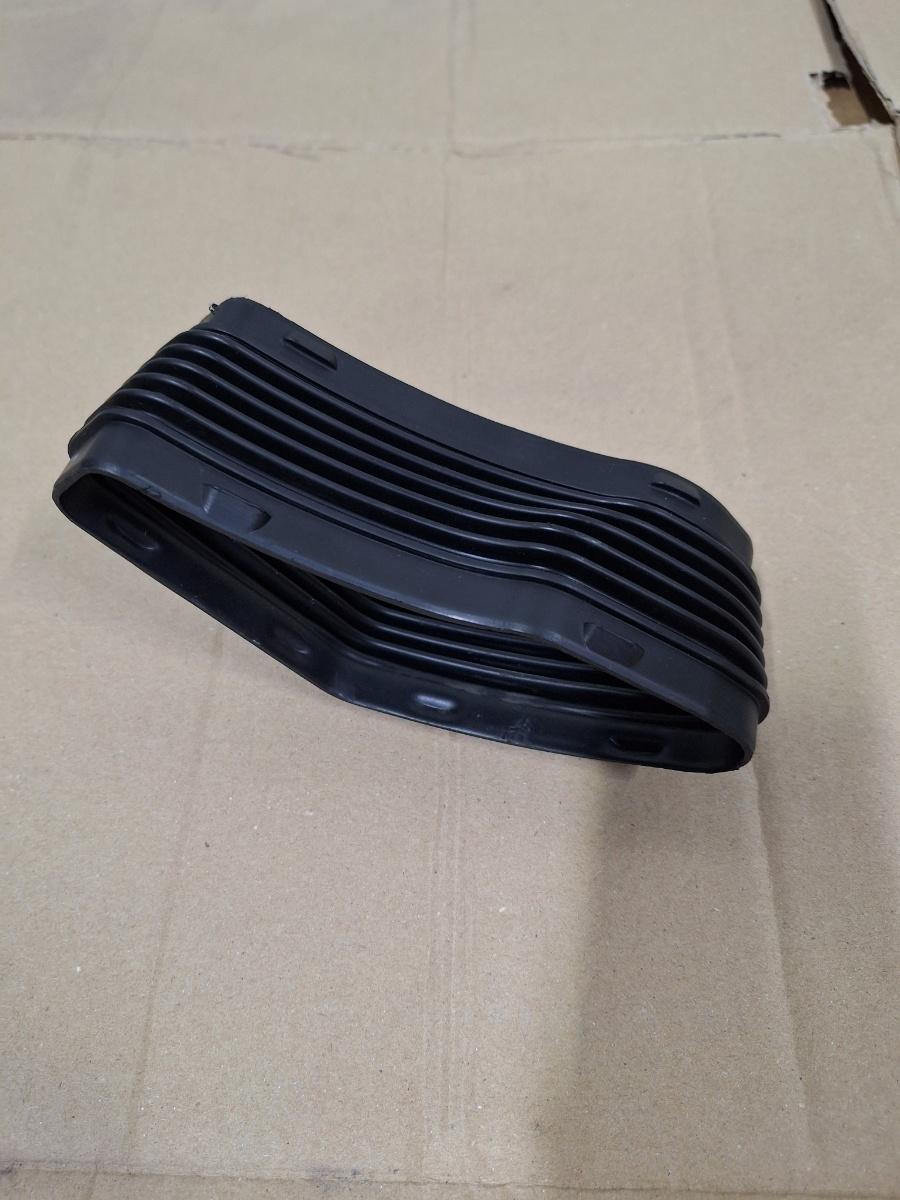 Furtun admisie aer AUDI A6 IV Avant 4G5, C7, 4GD 2011 - 2018 2.0 TDI CSUD, DDCB
