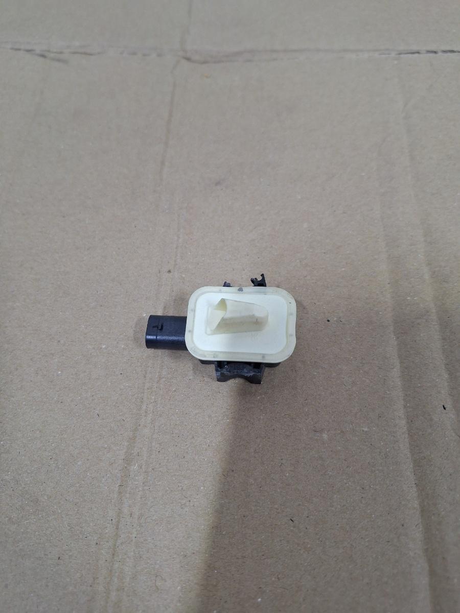 Senzor de impact airbag AUDI A6 IV Avant 4G5, C7, 4GD 2011 - 2018 2.0 TDI CSUD, DDCB 4H0955557