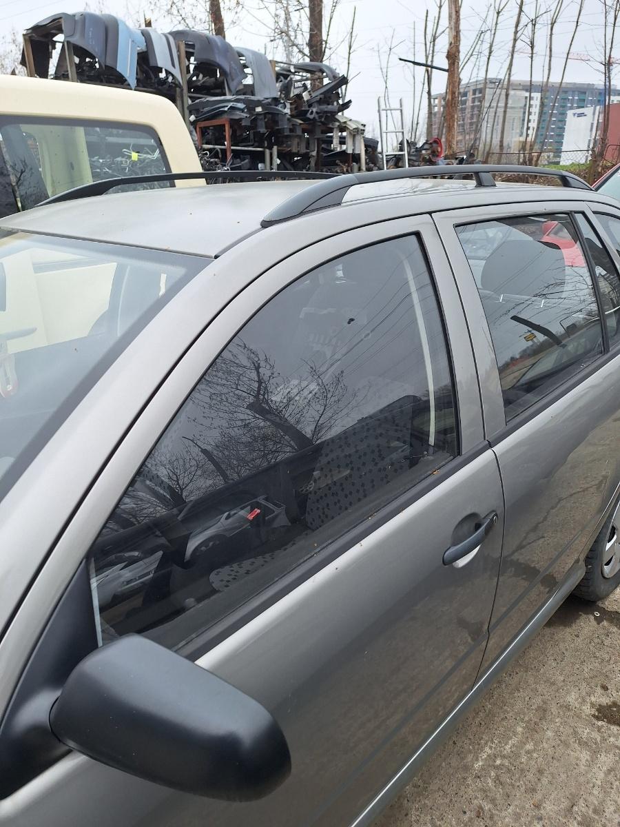 Geam portiera fata stanga SKODA FABIA Combi 6Y5 2000 - 2007 1.2 1.2 1.2 AZQ, BME