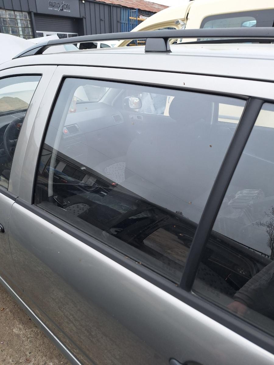 Geam portieră spate stanga SKODA FABIA Combi 6Y5 2007 1.2 BME 47KW|64HP 2007