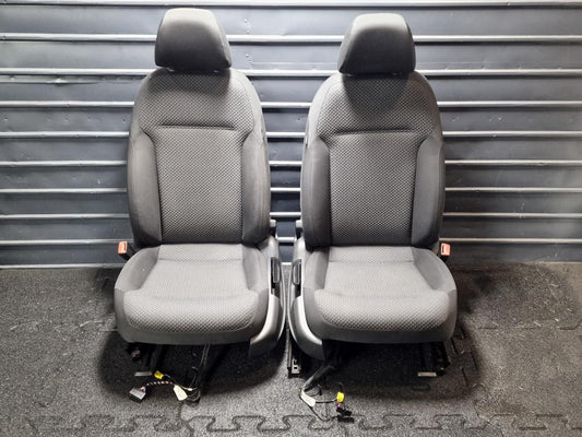Scaune fata cu incalzire VOLKSWAGEN JETTA IV 162, 163, AV3, AV2 2009 -> 1.2 TSI CBZB 5C6881105C