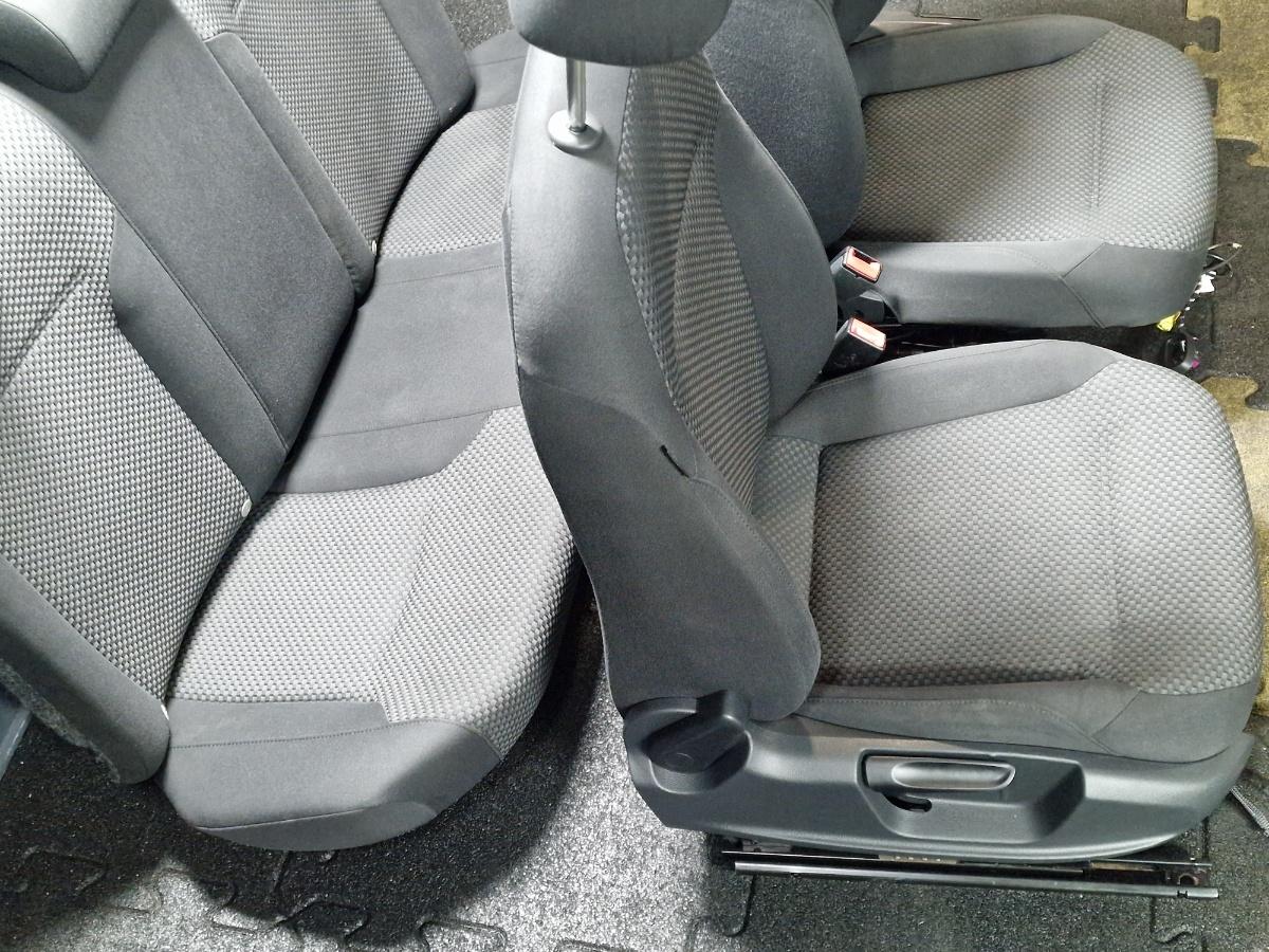 Interior complet (scaune cu incalzire) VOLKSWAGEN JETTA IV 162, 163, AV3, AV2 2009 -> 1.2 TSI CBZB 5C6885405N