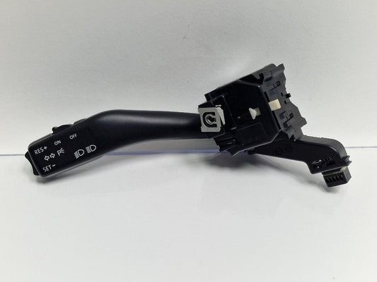Maneta semnalizare VOLKSWAGEN TOURAN 1T1, 1T2 2003 - 2010 1.9 TDI BKC, BLS, BXE 1K0953513A