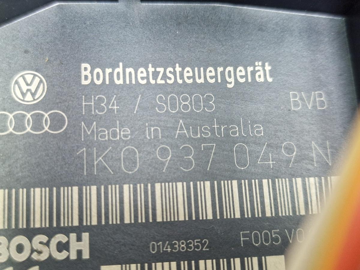 Modul confort VOLKSWAGEN TOURAN 1T1, 1T2 2003 - 2010 1.9 TDI BKC, BLS, BXE BOSCH 1K0937049N