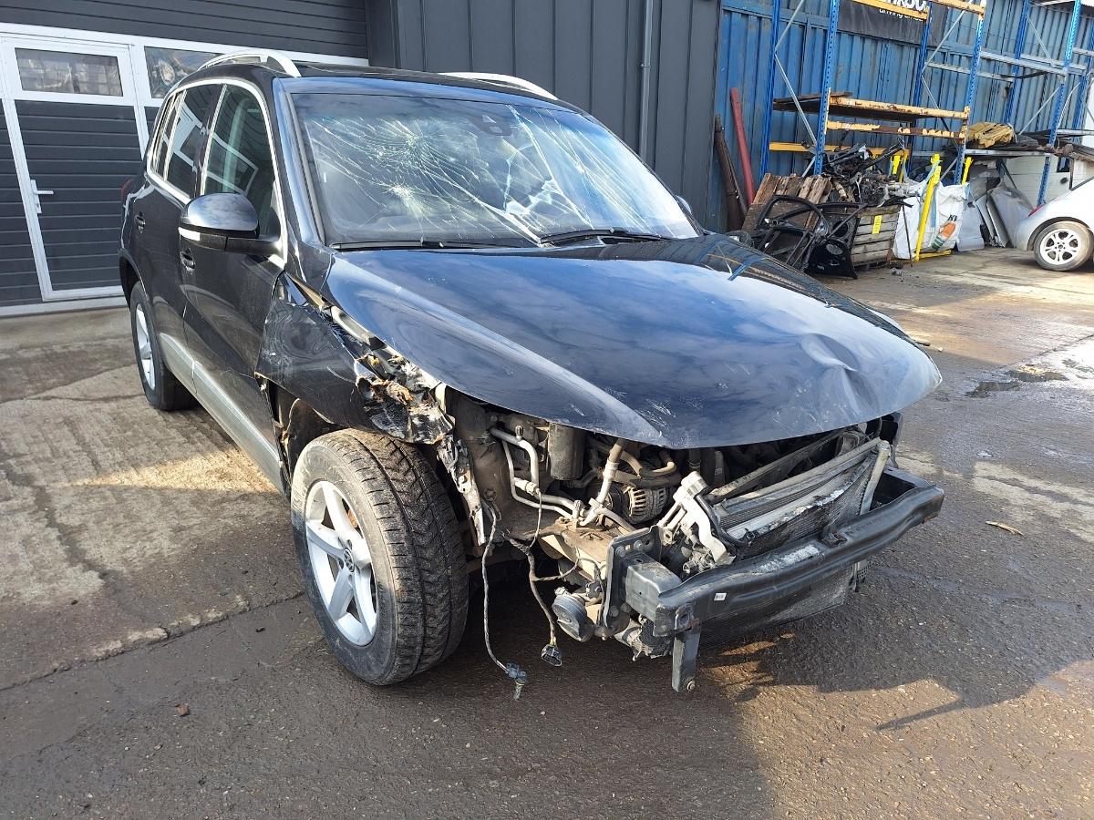 Dezmembrez VOLKSWAGEN TIGUAN 5N_ 2013 2.0 TDI CFFB 103KW|140HP