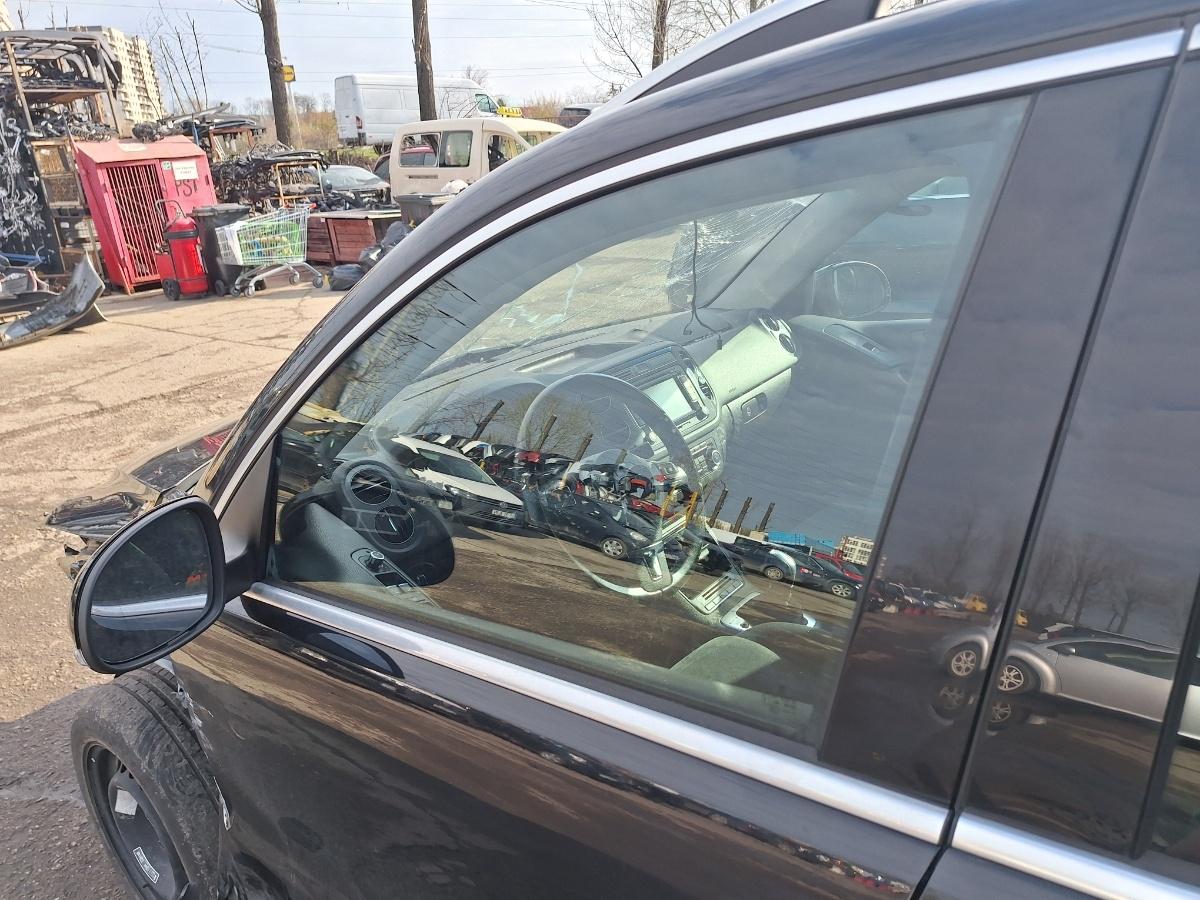 Geam portiera fata stanga VOLKSWAGEN TIGUAN 5N_ 2007 -> 2.0 TDI CBAB, CFFB