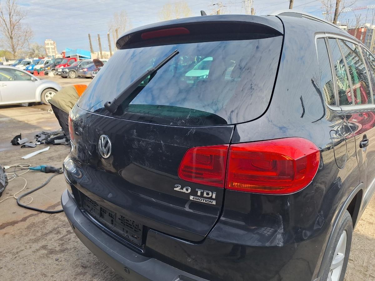 Haion portbagaj VOLKSWAGEN TIGUAN 5N_ Facelift 2011- 2015 , negru LC9X