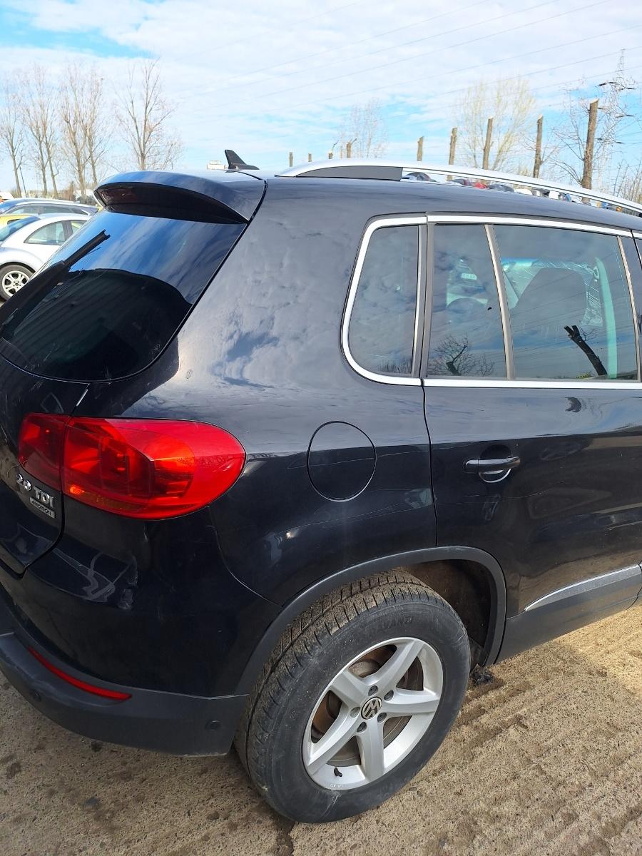Aripa spate dreapta VOLKSWAGEN TIGUAN 5N_ Facelift 2011- 2015 2.0 CFFB