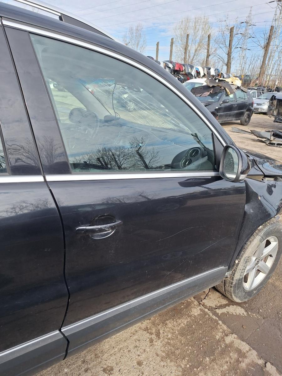 Usa portiera fata dreapta VOLKSWAGEN TIGUAN 5N_ Facelift 2011- 2015 2.0 CFFB, neagra LC9X