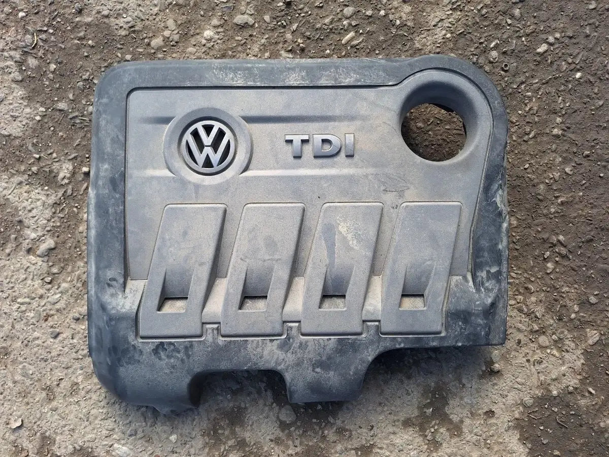 Capac motor (ornament) VOLKSWAGEN TIGUAN 5N_ 2013 2.0 TDI CFFB 103KW|140HP 2013