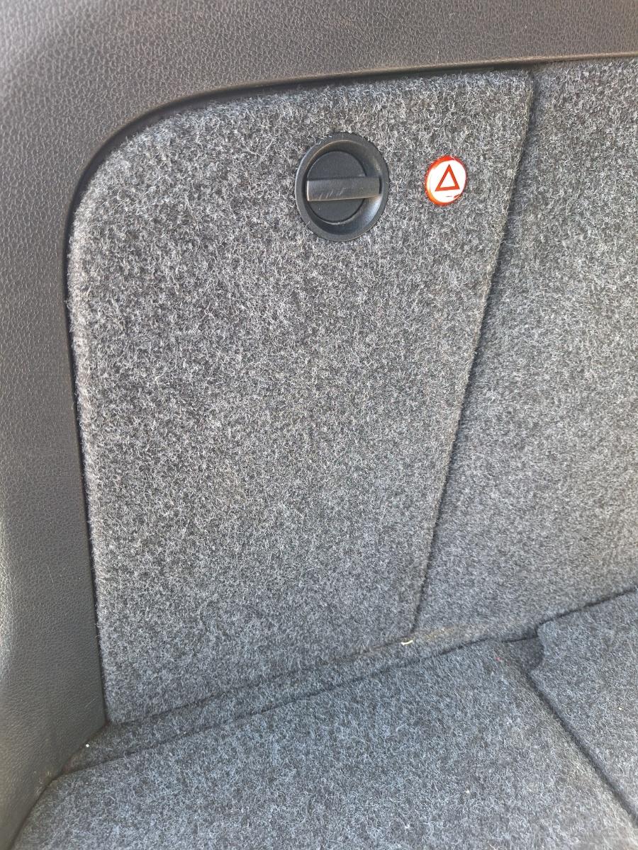 Capac panou capitonaj lateral portbagaj stanga VOLKSWAGEN TIGUAN 5N_ 2007 -> 2.0 TDI CBAB, CFFB