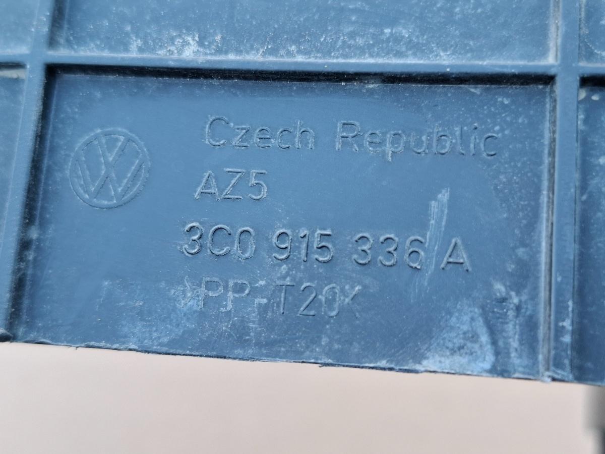 Capac tavita cutie baterie VOLKSWAGEN TIGUAN 5N_ 2007 -> 2.0 TDI CBAB, CFFB 3C0915336A