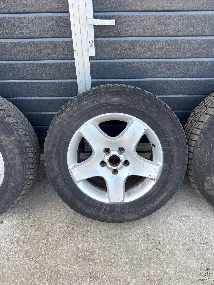 Jante din aliaj cu anvelope R17 5X120 VOLKSWAGEN TOUAREG / T5 2002 - 2013 7,5 J x17 H2 , ET53 7L6601025E