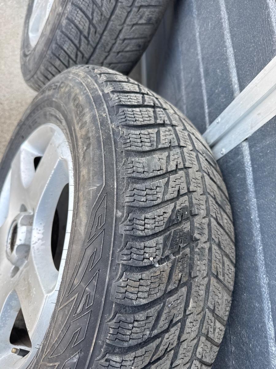 Jante din aliaj cu anvelope R17 5X120 VOLKSWAGEN TOUAREG / T5 2002 - 2013 7,5 J x17 H2 , ET53 7L6601025E