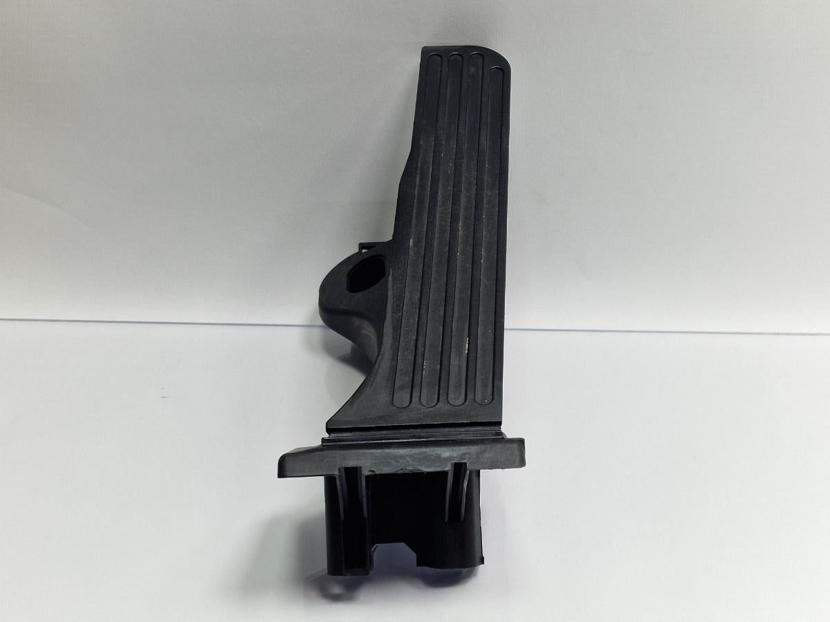 Pedala acceleratie VOLKSWAGEN TOURAN 1T1, 1T2 2003 - 2010 1.9 TDI BKC, BLS, BXE 1T1721503H