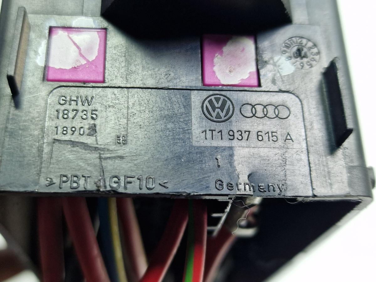Panou sigurante VOLKSWAGEN TOURAN 1T1, 1T2 2003 - 2010 1.9 TDI BKC, BLS, BXE 1T1937615