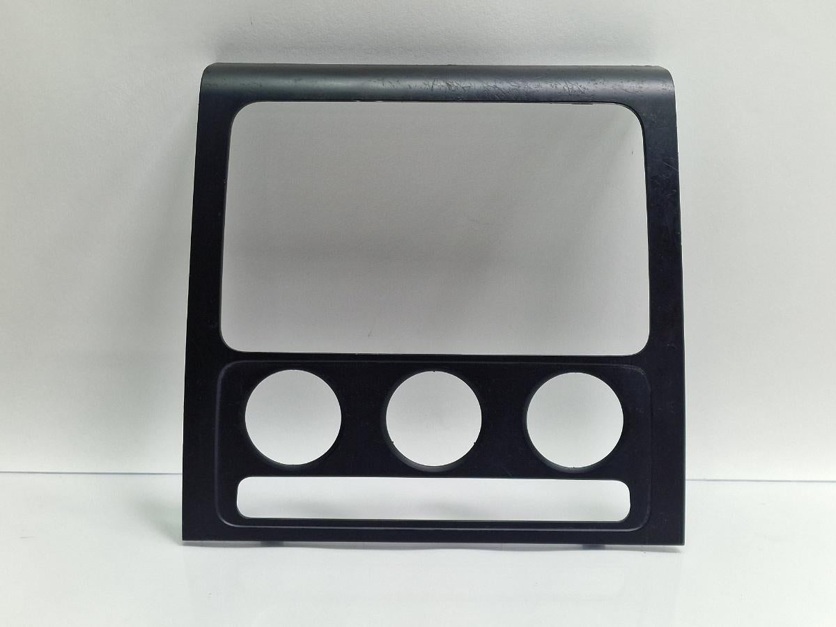 Ornament panou AC VOLKSWAGEN TOURAN 1T1, 1T2 2003 - 2010 1.9 TDI BKC, BLS, BXE 1T0858071G