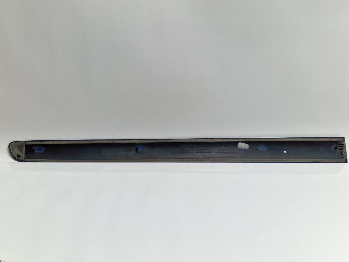 Bandou usa stanga spate VOLKSWAGEN TOURAN 1T1, 1T2 2003 - 2010 1.9 TDI BKC, BLS, BXE 1T0853753B