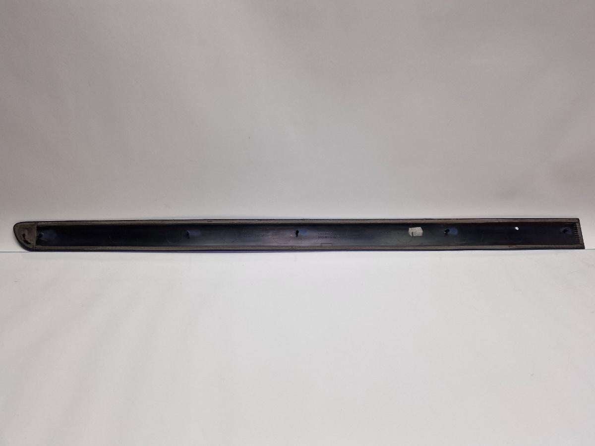 Bandou usa dreapta fata VOLKSWAGEN TOURAN 1T1, 1T2 2003 - 2010 1.9 TDI BKC, BLS, BXE 1T0853516B