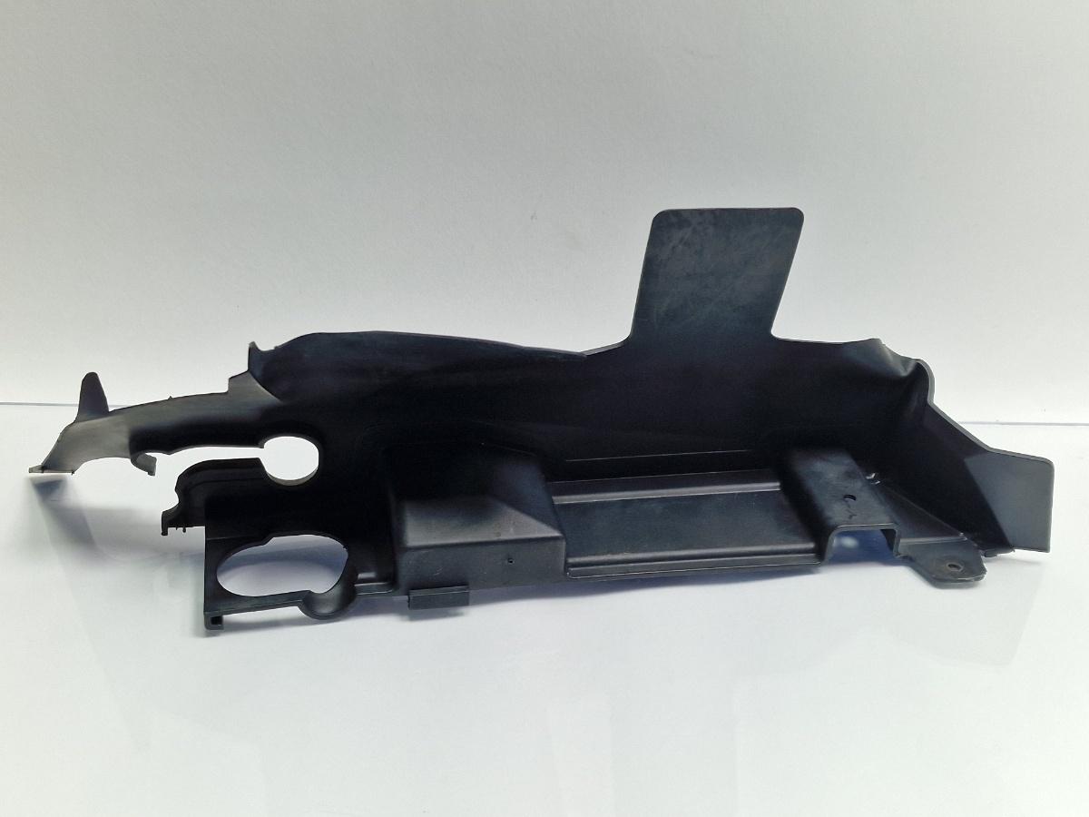 Deflector aer intercooler stanga AUDI A4 Avant 8D5, B5 1994 - 2001 1.6 1.6 1.6 ALZ 8D0121283E