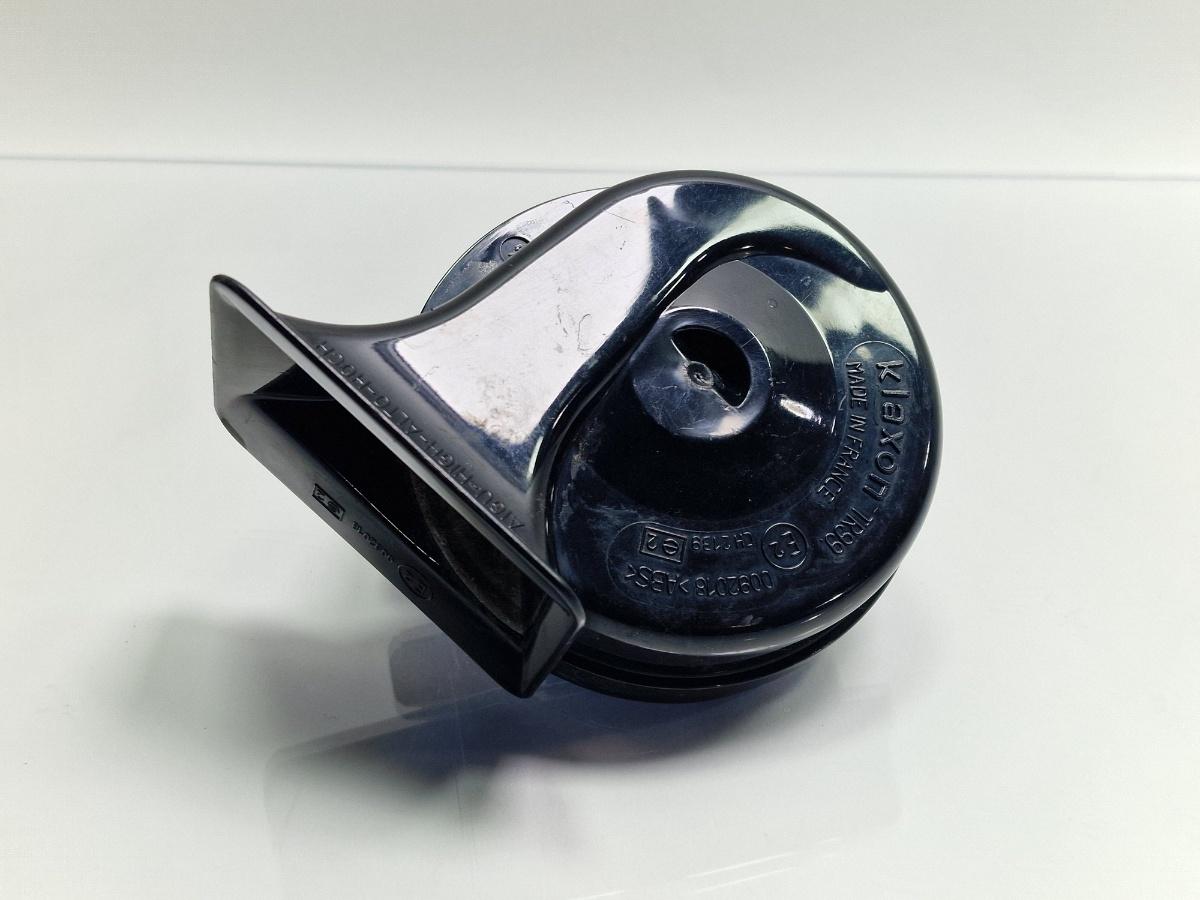 Claxon inalte AUDI A4 Avant 8D5, B5 1994 - 2001 1.6 1.6 1.6 ALZ 4B0951223AD