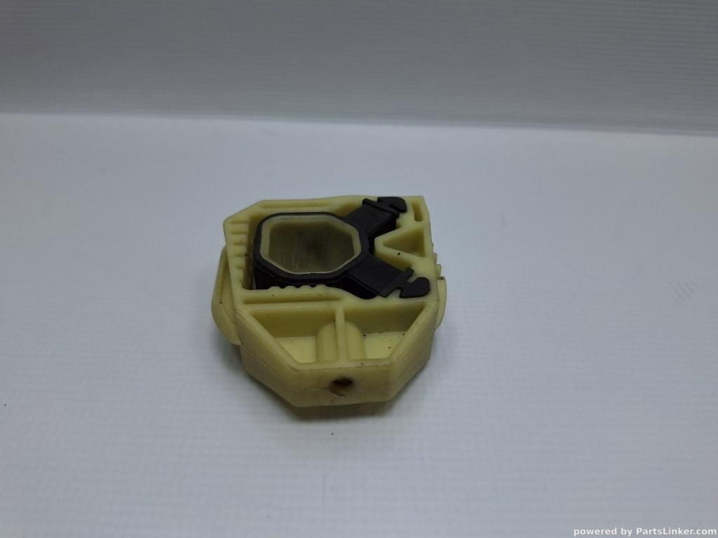 Suport radiator VOLKSWAGEN PASSAT 365 2010 - 2014 1.6 1.6 TDi BlueMotion CAYC 1K0121367P