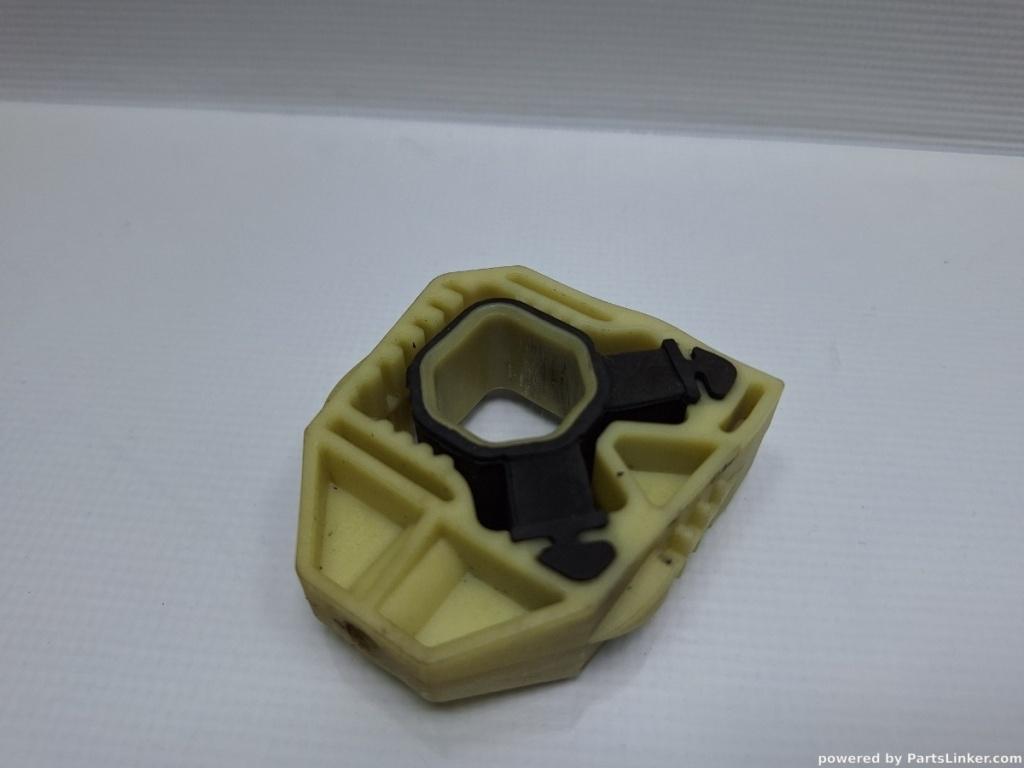 Suport radiator VOLKSWAGEN PASSAT 365 2010 - 2014 1.6 1.6 TDi BlueMotion CAYC 1K0121367P
