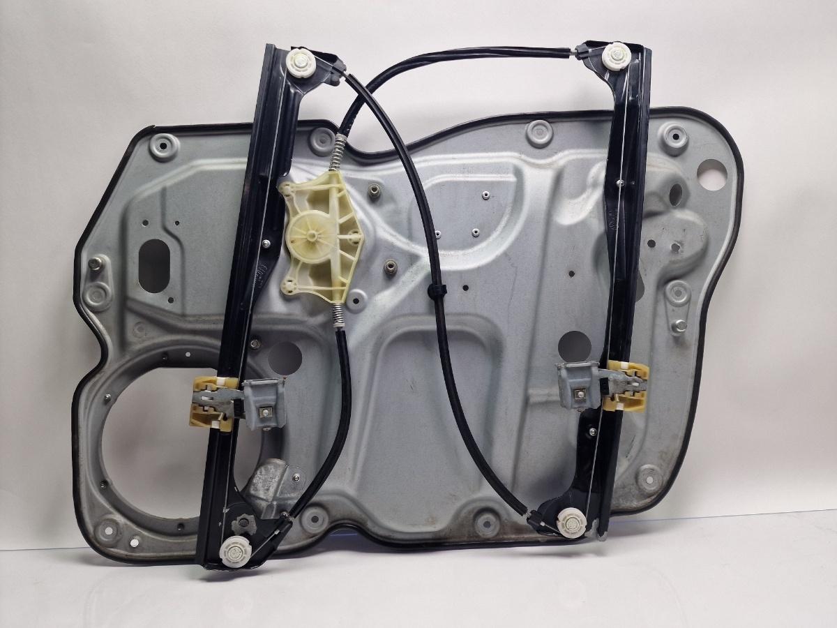 Macara geam stanga fata VOLKSWAGEN TOURAN 1T1, 1T2 2003 - 2010 1.9 TDI BKC, BLS, BXE 1T0837729AE
